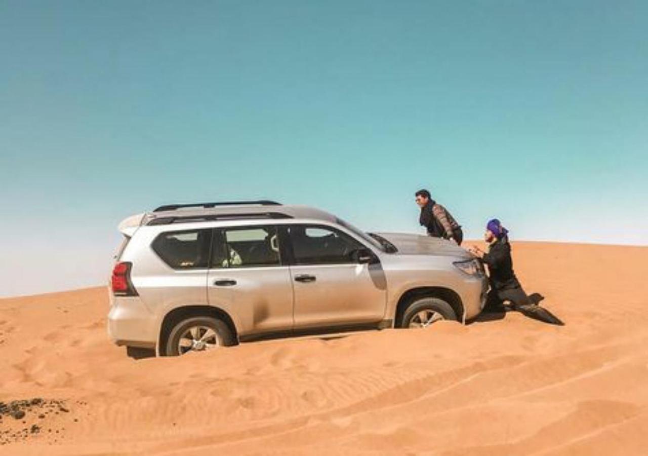 Отель Sahara Luxury Camp Мерзуга Экстерьер фото