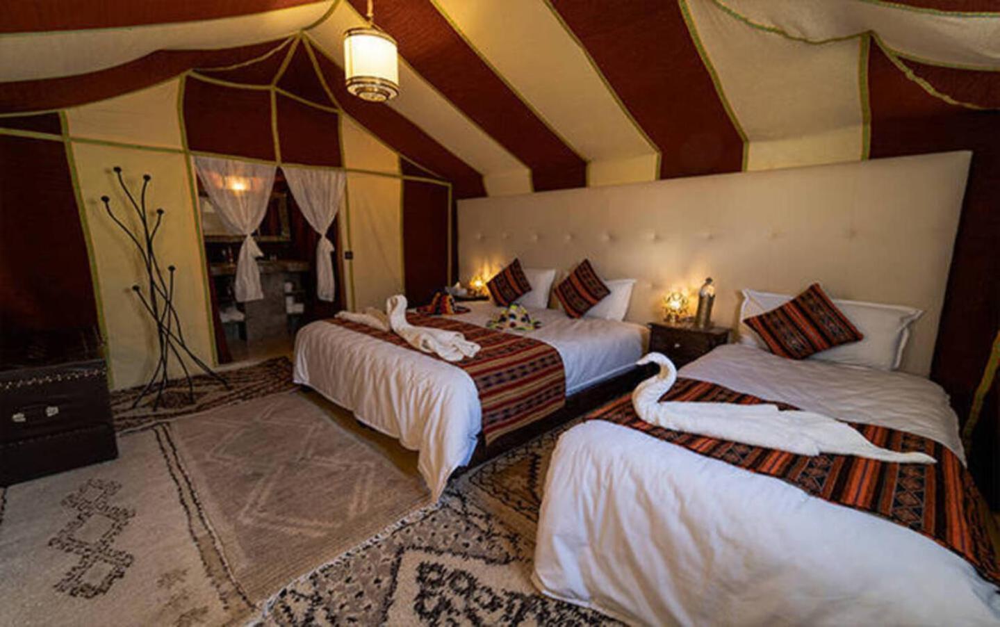 Отель Sahara Luxury Camp Мерзуга Экстерьер фото